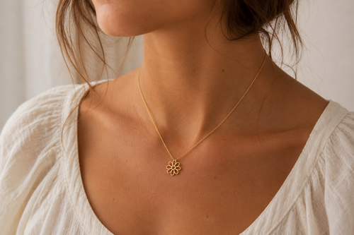 Célinor Bloom – Florale Halskette in Gold, Rosegold & Silber
