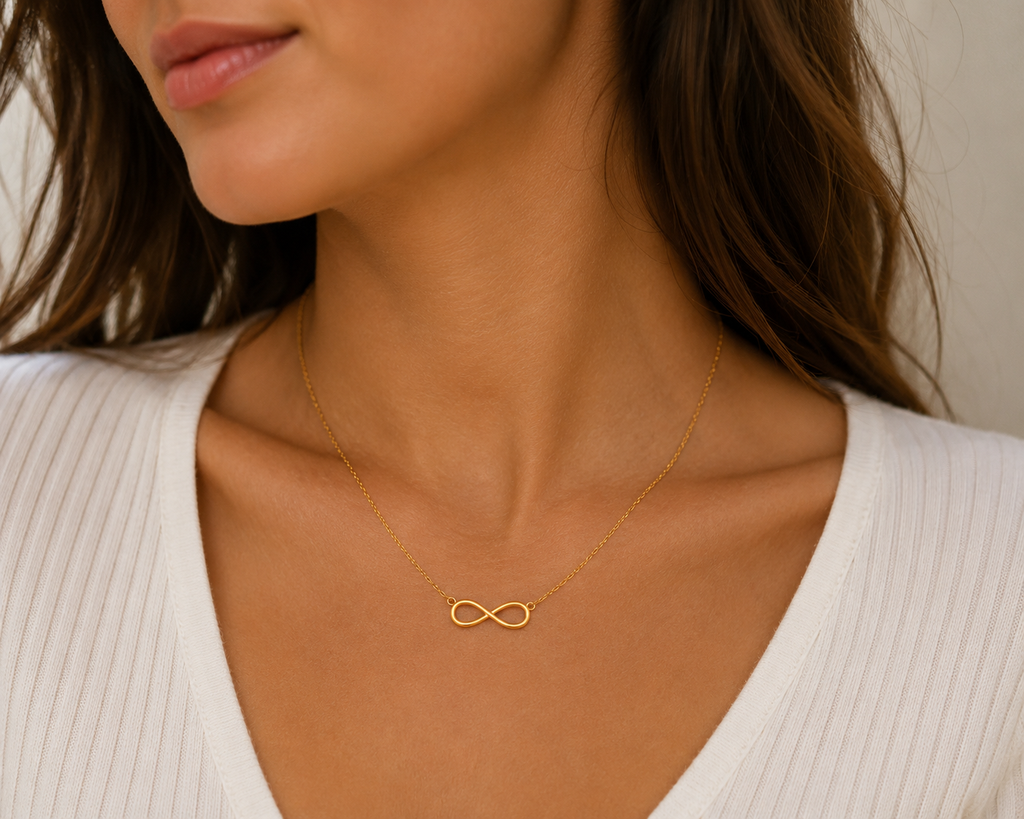 Célinor Infinity – Zeitlose Unendlichkeits Halskette in Gold, Rosegold & Silber