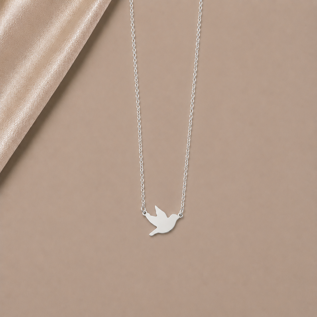 Célinor Dove – Elegante Tauben Halskette in Gold, Rosegold & Silber
