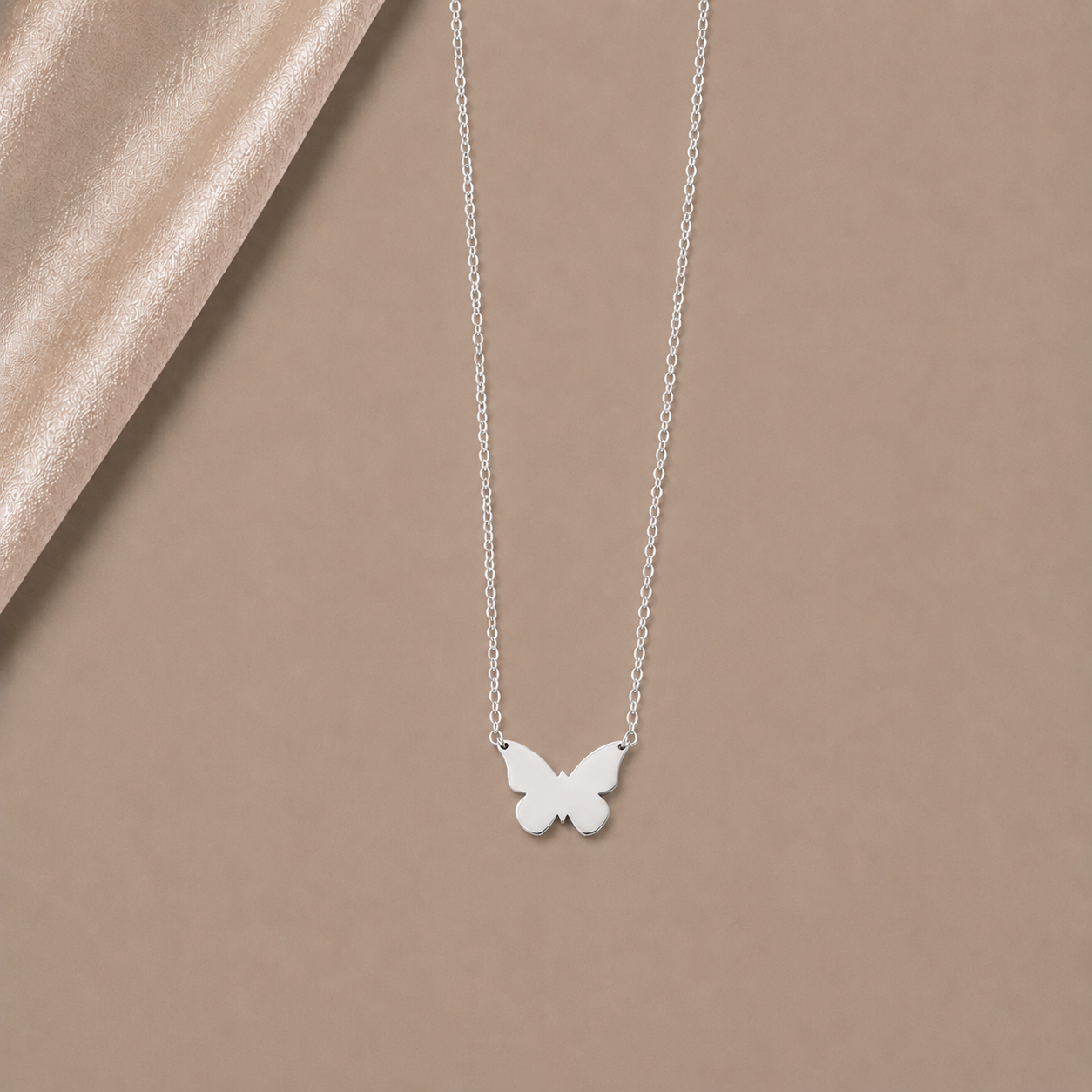 Célinor Butterfly – Elegante Schmetterlings Halskette in Gold, Rosegold & Silber