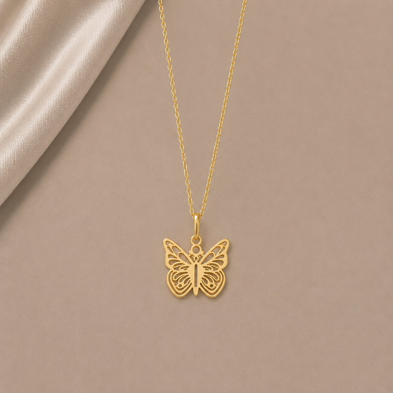 Célinor Butterfly Glow – Elegante Schmetterlings Halskette in Gold, Rosegold & Silber