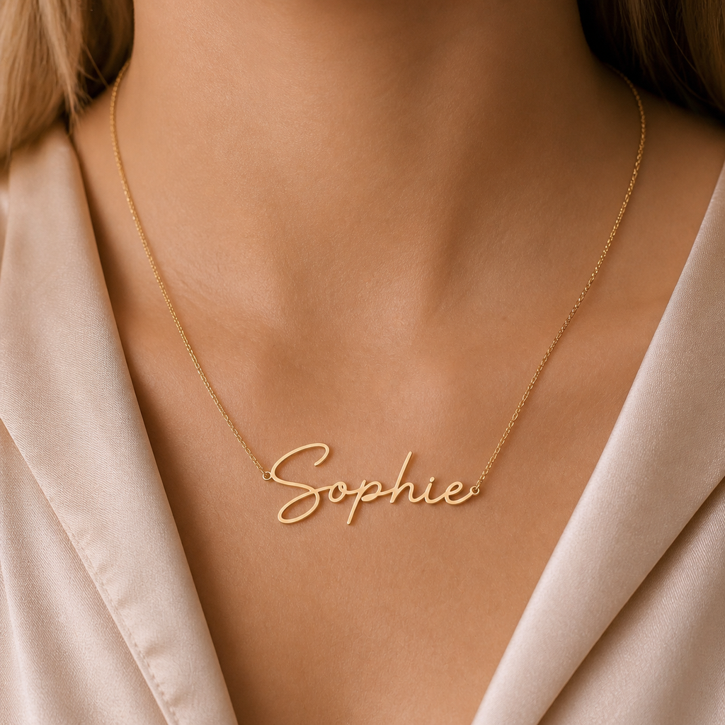 Allura Namenskette – Personalisierter Schmuck in zeitloser Eleganz