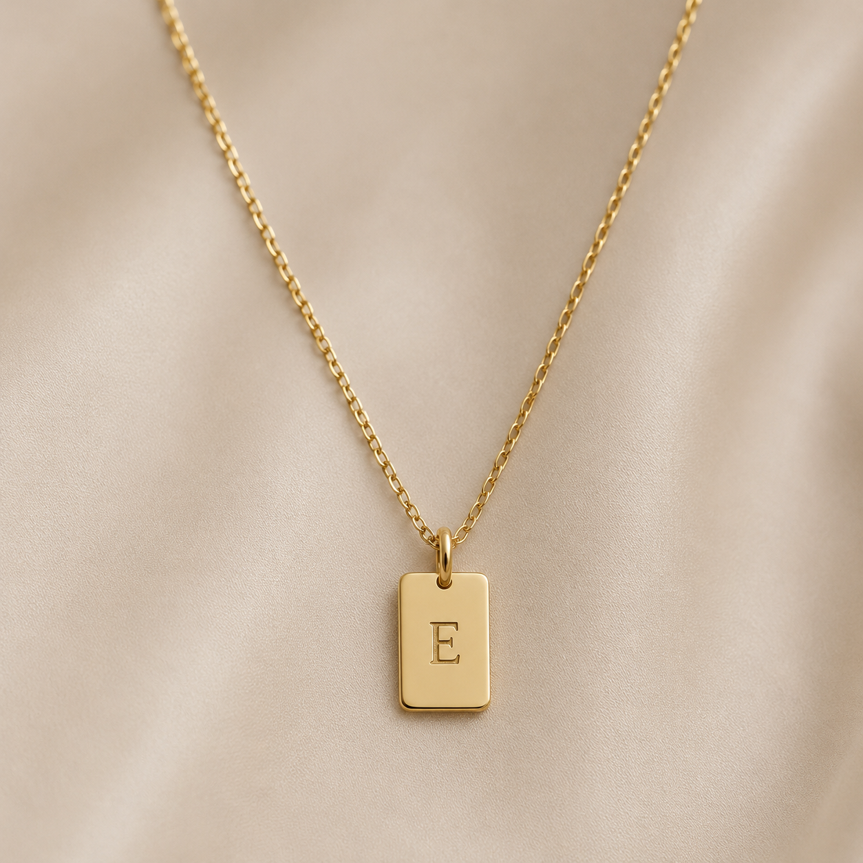 Célinor Eterna - Halskette – Minimalistische Initialenkette mit deinem Buchstaben