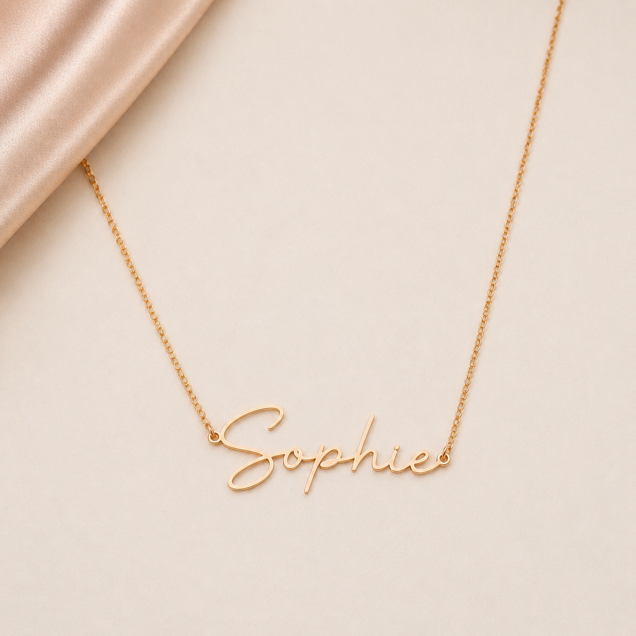 Allura Namenskette – Personalisierter Schmuck in zeitloser Eleganz, in 585er Gold 14 Karat