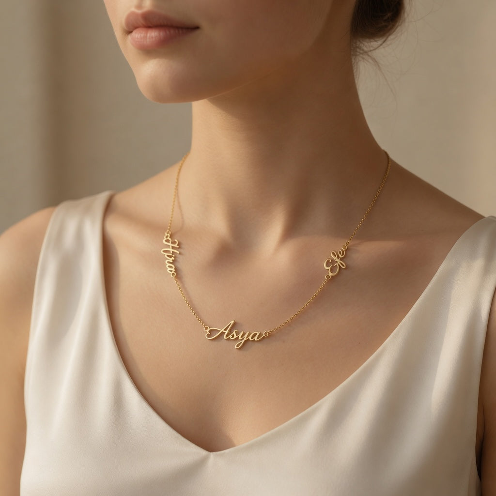 Lovely Modell - Personalisierte 3-Namen Kette – Individuelle Namenskette in Gold, Roségold und Silber
